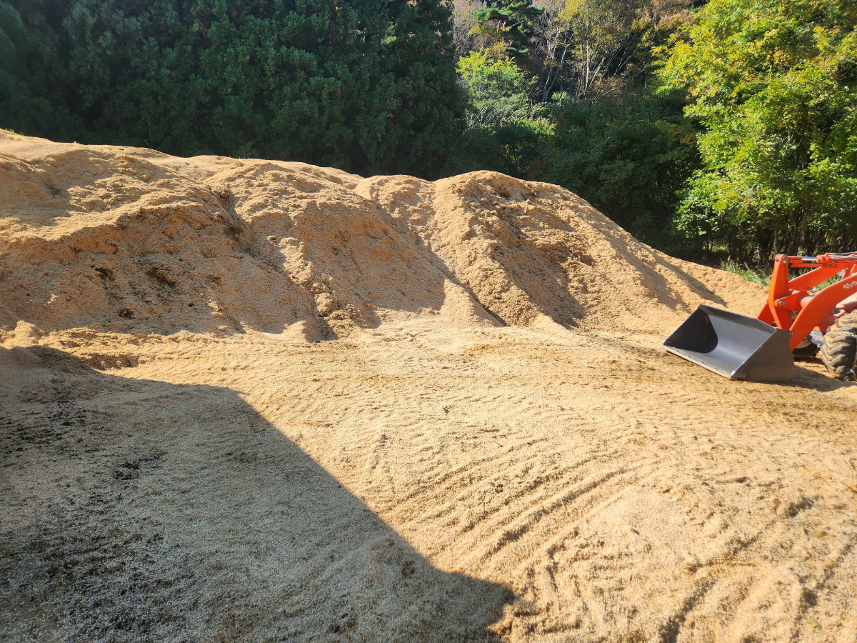 もみがらプレゼントで地域に還元